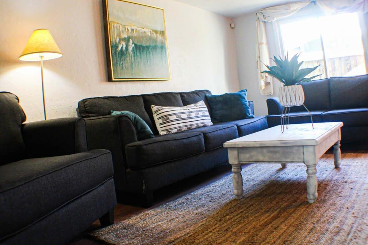 Newly Renovated 2-Bed Near Downtown-North Shore Питтсбург Экстерьер фото